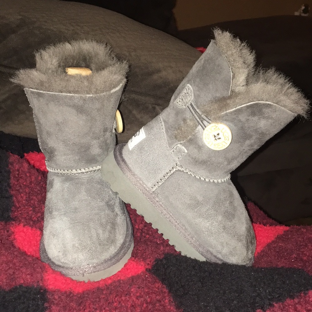 Bailey Button Ugg boots